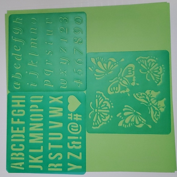 Assorted Art Stencils (13 total) - Picture 4 of 11
